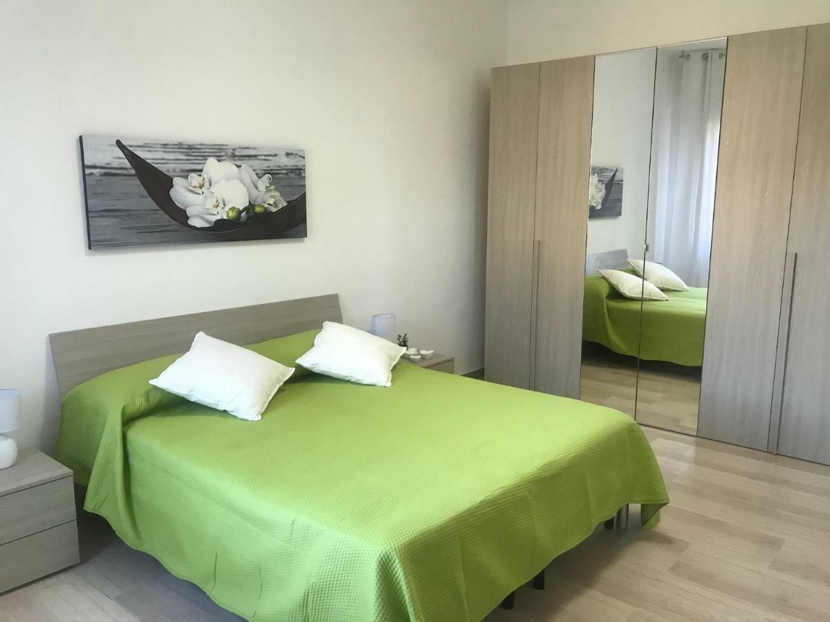 Baia Taormina Apartment Giardini Naxos Exterior photo
